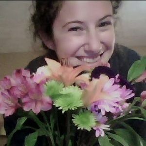 Meet your Posher, Emilie